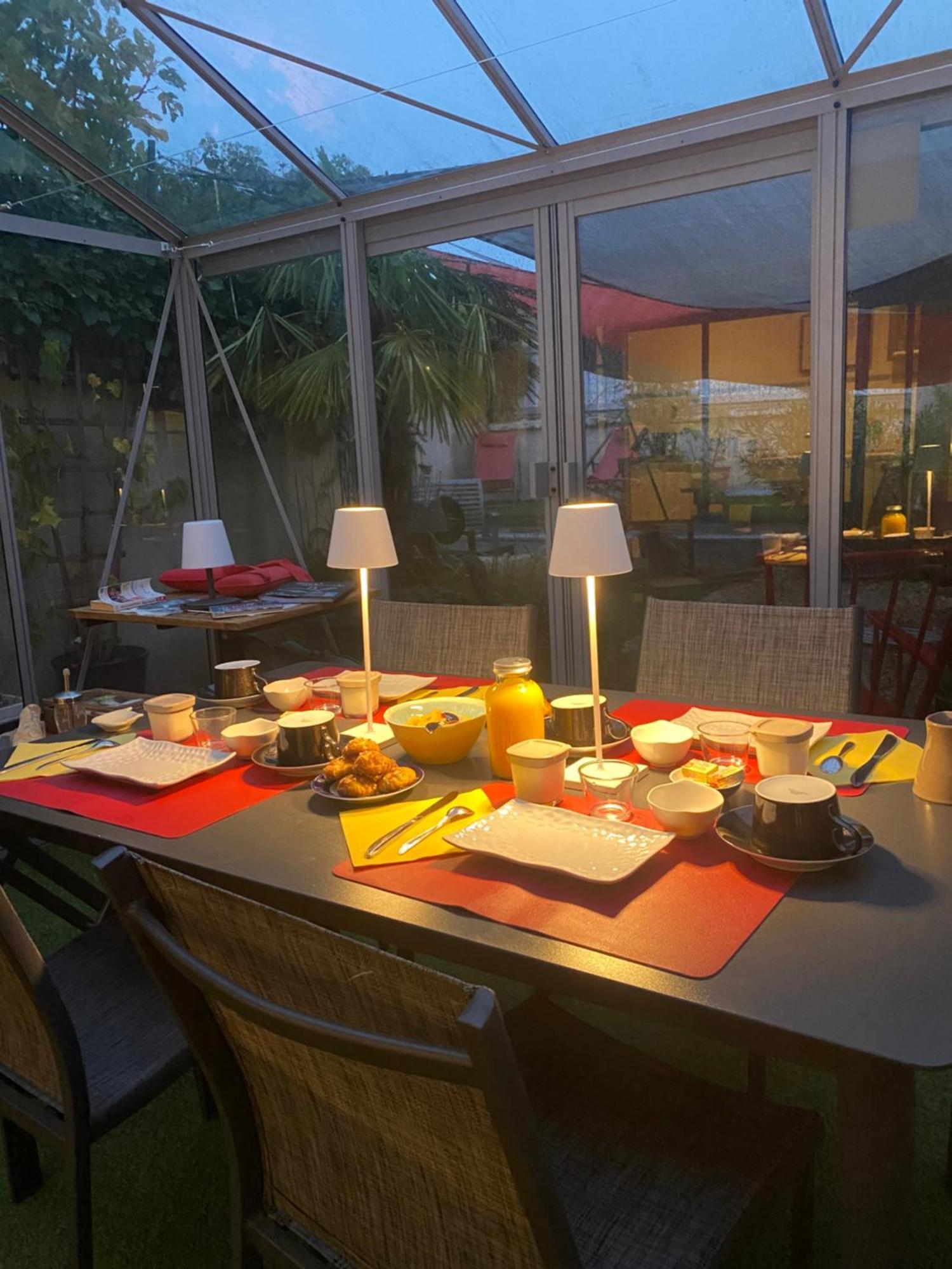 Suite En Terrasse A Cognac Dış mekan fotoğraf