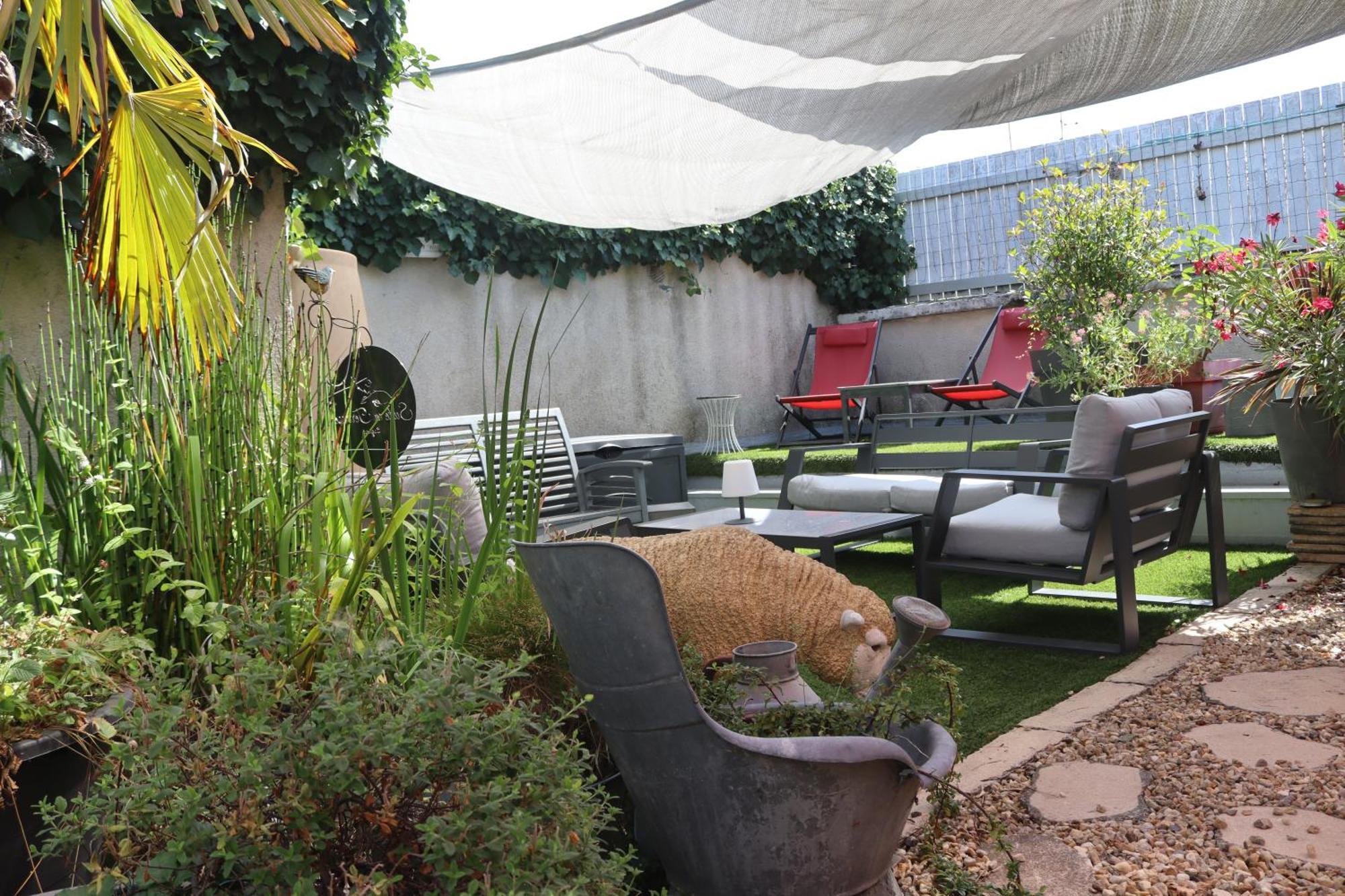 Suite En Terrasse A Cognac Dış mekan fotoğraf